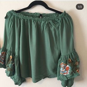 green off the shoulder shirt w/ flower embroidery